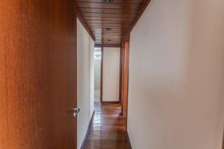 Apartamento à venda com 92m², 3 quartos e 2 vagasCorredor