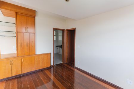 Apartamento à venda com 92m², 3 quartos e 2 vagasSala 2