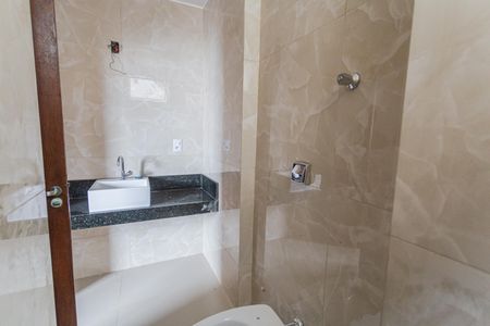 Apartamento à venda com 92m², 3 quartos e 2 vagasBanheiro da Suíte