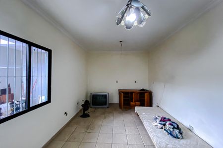 Casa à venda com 132m², 3 quartos e 2 vagasSala