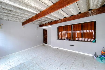 Casa à venda com 132m², 3 quartos e 2 vagasGaragem