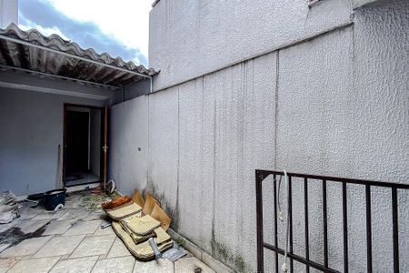 Casa à venda com 132m², 3 quartos e 2 vagasÁrea externa