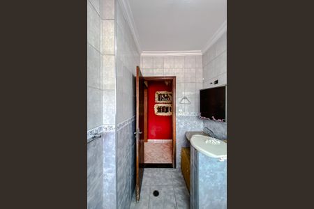 Casa à venda com 132m², 3 quartos e 2 vagasBanheiro