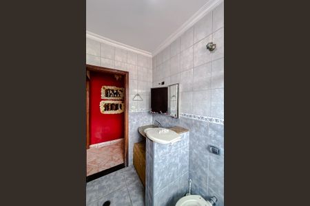 Casa à venda com 132m², 3 quartos e 2 vagasBanheiro