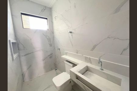 Casa à venda com 89m², 3 quartos e 1 vagaBanheiro suíte