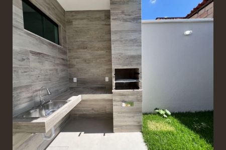 Casa à venda com 89m², 3 quartos e 1 vagaChurrasqueira