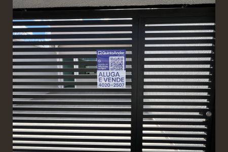 Casa à venda com 89m², 3 quartos e 1 vagaFachada e portaria