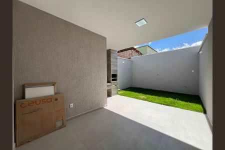 Casa à venda com 89m², 3 quartos e 1 vagaQuintal
