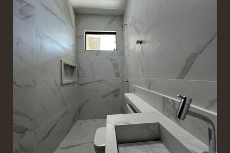 Casa à venda com 89m², 3 quartos e 1 vagaBanheiro da Suíte