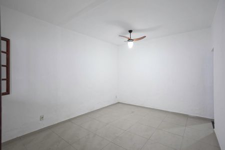 Sala de casa para alugar com 3 quartos, 120m² em Parque Xangri-lá, Contagem
