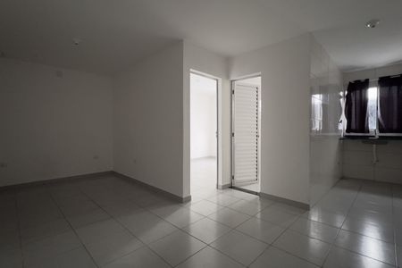 Sala de apartamento para alugar com 1 quarto, 40m² em Parque Jandaia Ii, Guarulhos