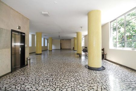 Apartamento à venda com 115m², 2 quartos e 1 vagaHall Social
