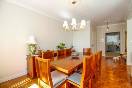Apartamento à venda com 115m², 2 quartos e 1 vagaAmbientes Integrados (Sala de Estar e Jantar)
