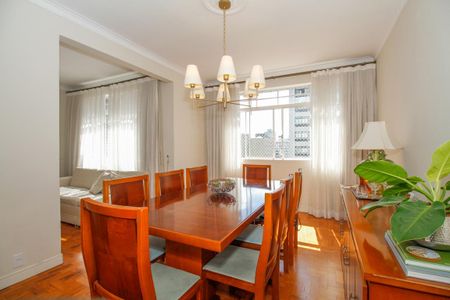 Apartamento à venda com 115m², 2 quartos e 1 vagaAmbientes Integrados (Sala de Estar e Jantar)