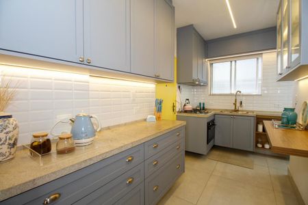 Apartamento à venda com 115m², 2 quartos e 1 vagaCozinha
