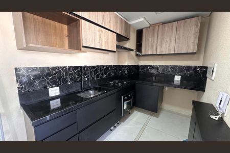 Studio para alugar com 36m², 2 quartos e sem vaga Studio para alugar com 36m², 2 quartos e sem vagaSala/cozinha