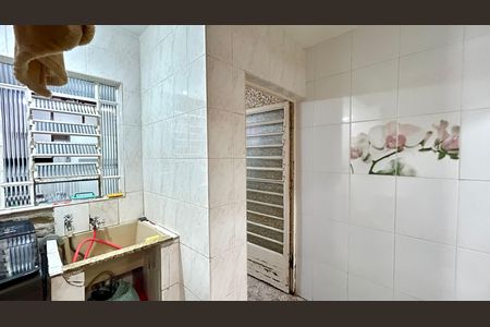 Casa à venda com 165m², 3 quartos e 2 vagas Casa à venda com 165m², 3 quartos e 2 vagasÁrea de Serviço