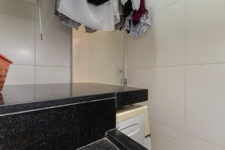 Casa de condomínio à venda com 120m², 3 quartos e 1 vagaÁrea de Serviço