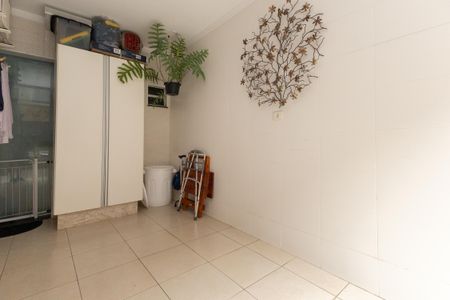 Casa de condomínio à venda com 120m², 3 quartos e 1 vagaGaragem