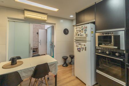 Casa de condomínio à venda com 120m², 3 quartos e 1 vagaCozinha