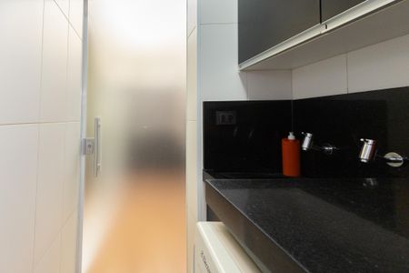 Casa de condomínio à venda com 120m², 3 quartos e 1 vagaÁrea de Serviço