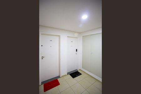 Apartamento à venda com 45m², 2 quartos e 1 vagaHall de entrada