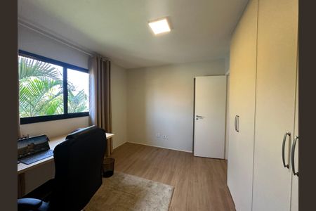 Casa de condomínio para alugar com 250m², 3 quartos e 6 vagasSuíte 1