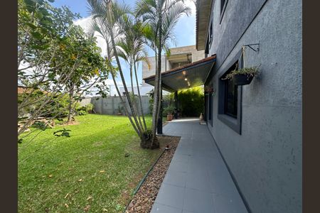 Casa de condomínio para alugar com 250m², 3 quartos e 6 vagasVaranda da Sala