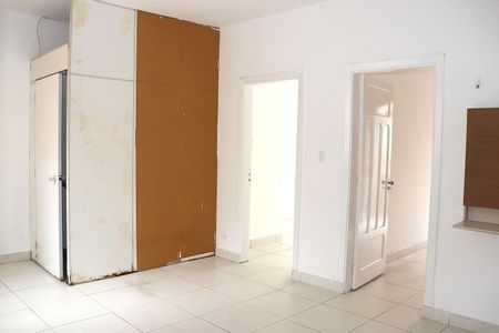 Sala de casa à venda com 2 quartos, 70m² em Bela Vista, São Paulo