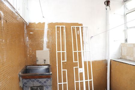 Casa à venda com 70m², 2 quartos e sem vagaÁrea de Serviço