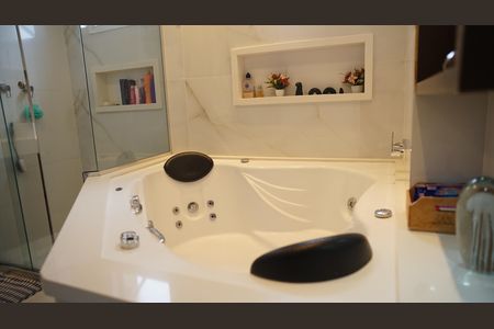 Apartamento à venda com 154m², 3 quartos e 3 vagasBanheiro da Suíte 2