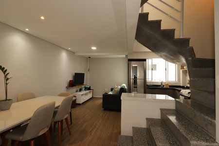 Casa de condomínio à venda com 97m², 2 quartos e 1 vagaSala