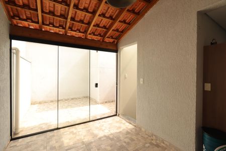 Casa de condomínio à venda com 97m², 2 quartos e 1 vagaÁrea Gourmet