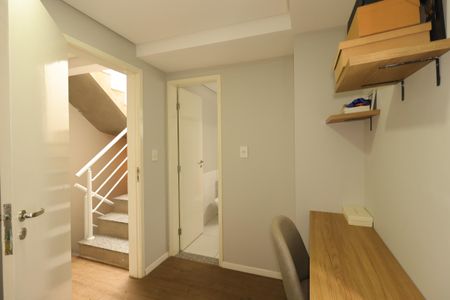 Casa de condomínio à venda com 97m², 2 quartos e 1 vagaSuíte 1