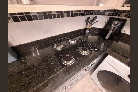 Cozinha de apartamento para alugar com 1 quarto, 26m² em Tucuruvi, São Paulo