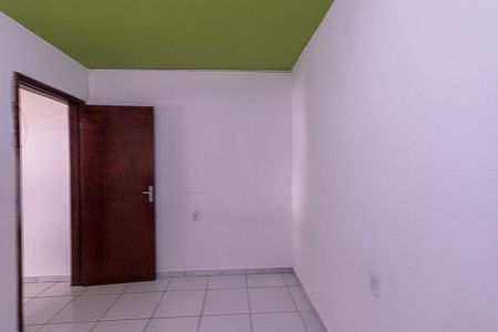 Casa para alugar com 34m², 1 quarto e sem vaga Casa para alugar com 34m², 1 quarto e sem vagaQuarto