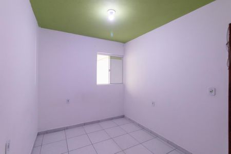 Casa para alugar com 34m², 1 quarto e sem vaga Casa para alugar com 34m², 1 quarto e sem vagaQuarto
