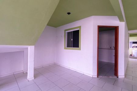 Casa para alugar com 34m², 1 quarto e sem vaga Casa para alugar com 34m², 1 quarto e sem vagaGaragem