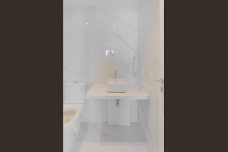 Apartamento para alugar com 47m², 2 quartos e sem vagaBanheiro