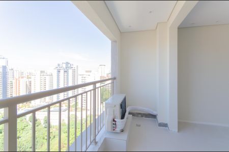 Apartamento para alugar com 47m², 2 quartos e sem vagaVaranda