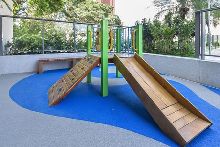 Apartamento para alugar com 47m², 2 quartos e sem vagaÁrea comum - Playground