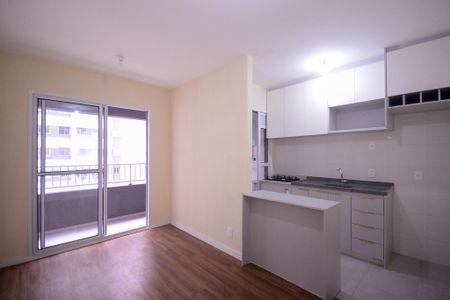 Sala  de apartamento para alugar com 2 quartos, 42m² em Vila Vermelha, São Paulo