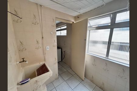 Apartamento para alugar com 52m², 2 quartos e 1 vaga Apartamento para alugar com 52m², 2 quartos e 1 vagaBanheiro