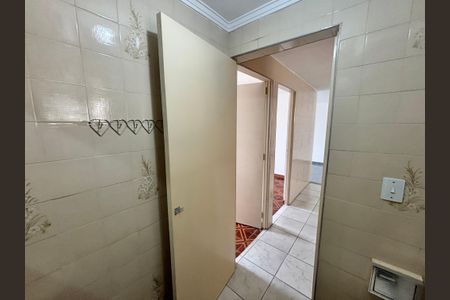 Apartamento para alugar com 52m², 2 quartos e 1 vaga Apartamento para alugar com 52m², 2 quartos e 1 vagaBanheiro