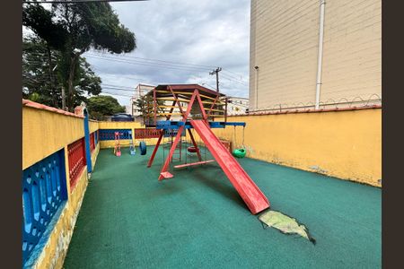 Apartamento para alugar com 52m², 2 quartos e 1 vaga Apartamento para alugar com 52m², 2 quartos e 1 vagaÁrea comum - Playground