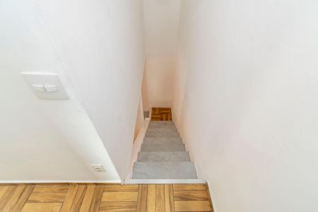 Casa para alugar com 60m², 2 quartos e 1 vagaHall do 2º andar