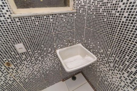 Casa para alugar com 60m², 2 quartos e 1 vagaLavabo e área de serviço