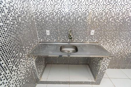 Casa para alugar com 60m², 2 quartos e 1 vagaCozinha