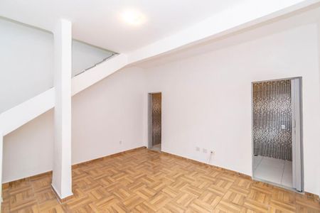 Sala de casa para alugar com 2 quartos, 60m² em Penha, Rio de Janeiro