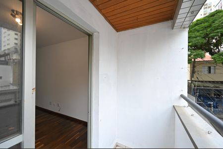 Apartamento para alugar com 73m², 3 quartos e 1 vagaVaranda